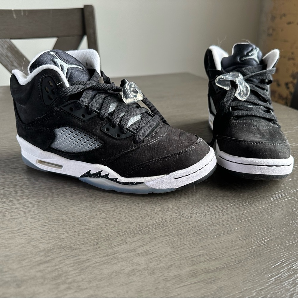 Jordan black Oreos